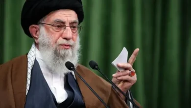 خامئني