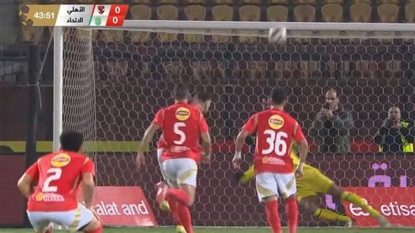 ضياع الاهلي لضربة جزاء