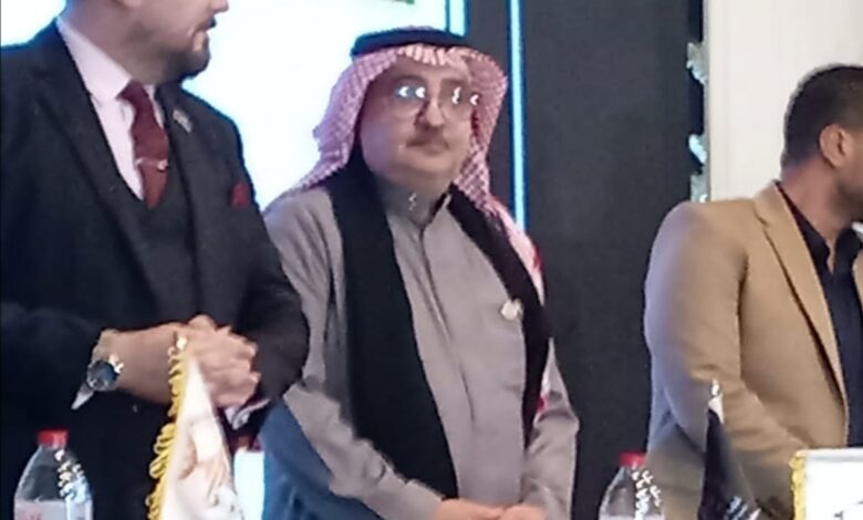 سامي العثمان خلال مشاركته في المؤتمر