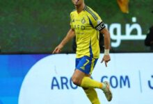 كريستيانو رونالدو لاعب النصر يحتفل بالهدف