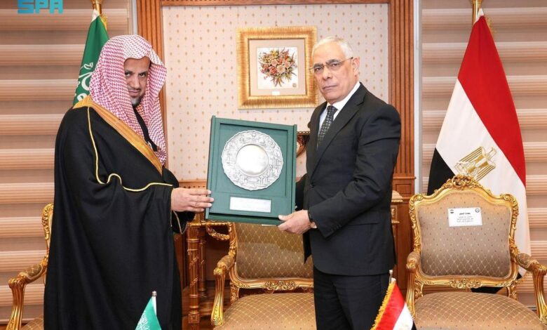 النائب العام السعودي ونظيره المصري