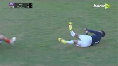 إصابة أحمد قندوسي لاعب سيراميكا