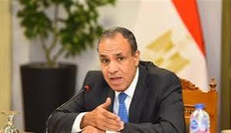 وزير الخارجية المصري