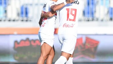 لاعبي الزمالك عبدالله السعيد وخوان بيزيرا