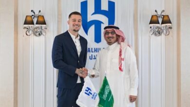 سافيتش لاعب الهلال بعد تجديد تعاقده