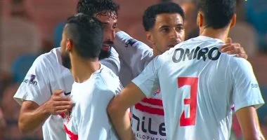 عدي الدباغ ولاعبي الزمالك يحتفلون بالهدف