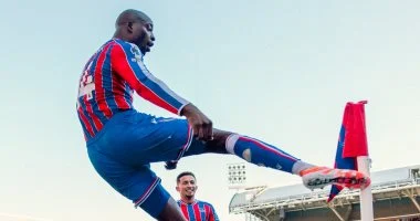 جان فيليب ماتيتا يحتفل بالهدف