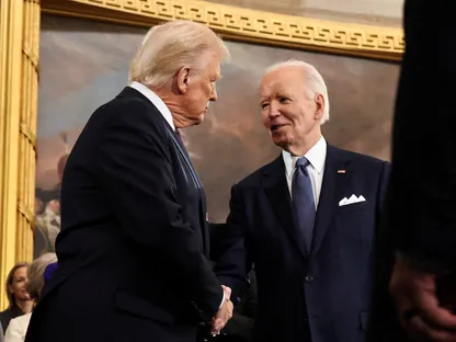 ترامب وبايدن