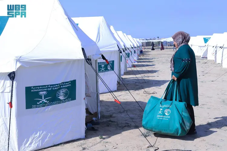 النازحين بخان يونس بالمخيمات الجديدة