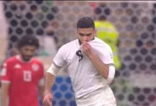زيد قنبر يحتفل بهدف تعادل منتخب فلسطين