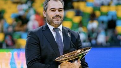 أوجستي بوش مدرب المنتخب