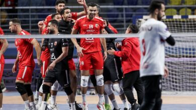 لاعبي الاهلي يحتفلون بالفوز