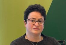 سماح الشغدري صحفية يمنية مقيمه بالماني