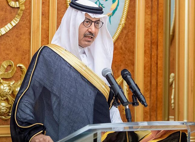 السفير السعودي صالح الحصيني