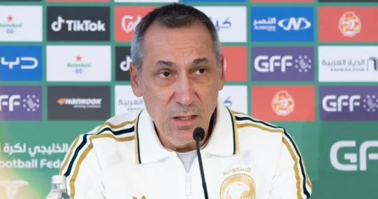 جورجيوس دونيس، المدير الفني للمنتخب السعودي