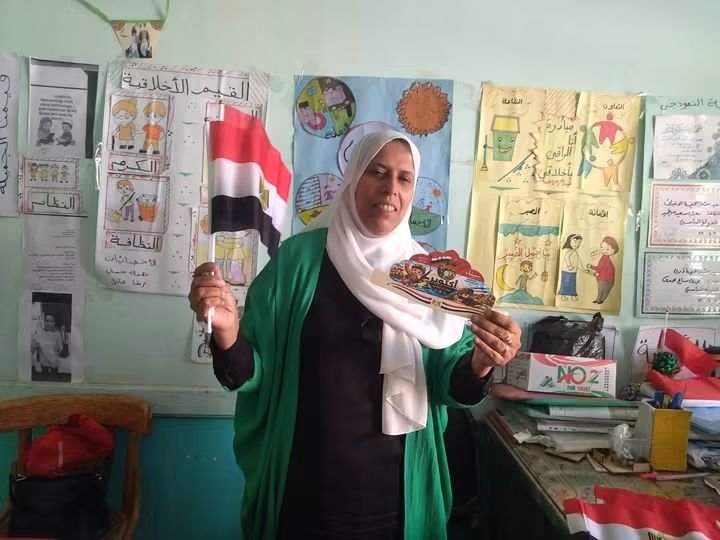 الدكتورة إيمان هاشم عميد معهد شبرا الخيمة الإبتدائي النموذجي