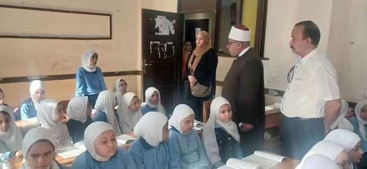 فضيلة الشيخ عبدالموجود الدسوقي خلال زيارته